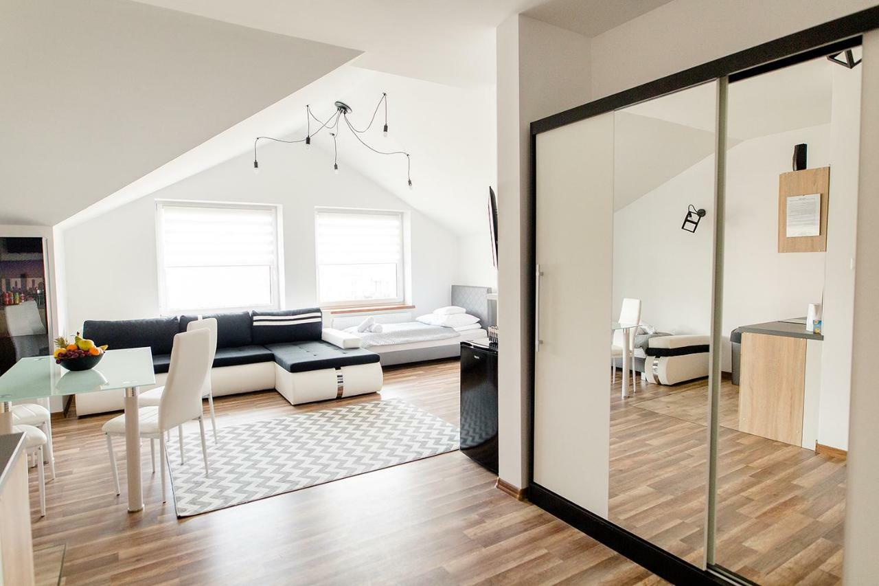 Apartament Warszawa Leilighet Mielec Eksteriør bilde